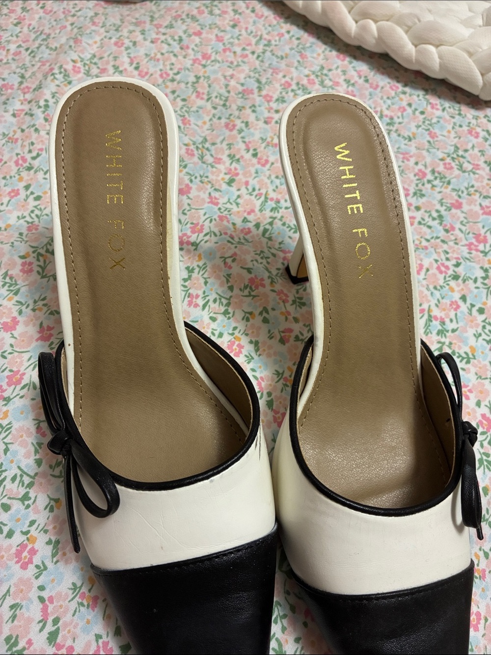 White Fox Boutique Black & White Pointed Mule Heels with Bow - Picture 5 of 6